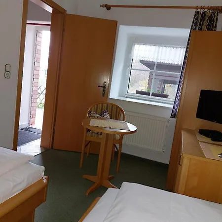 Mini-1-raum-apartment Mit Eigenem Eingang *